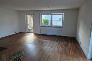 Helle 4,5-Zimmer-Erdgeschosswohnung mit Terrasse, Gartenanteil, Stellplatz und Garage in Dürnau – Die vollständige Adresse der Immobilie erhältst du vom Anbieter., 73105 Dürnau – Vorschaubild 11
