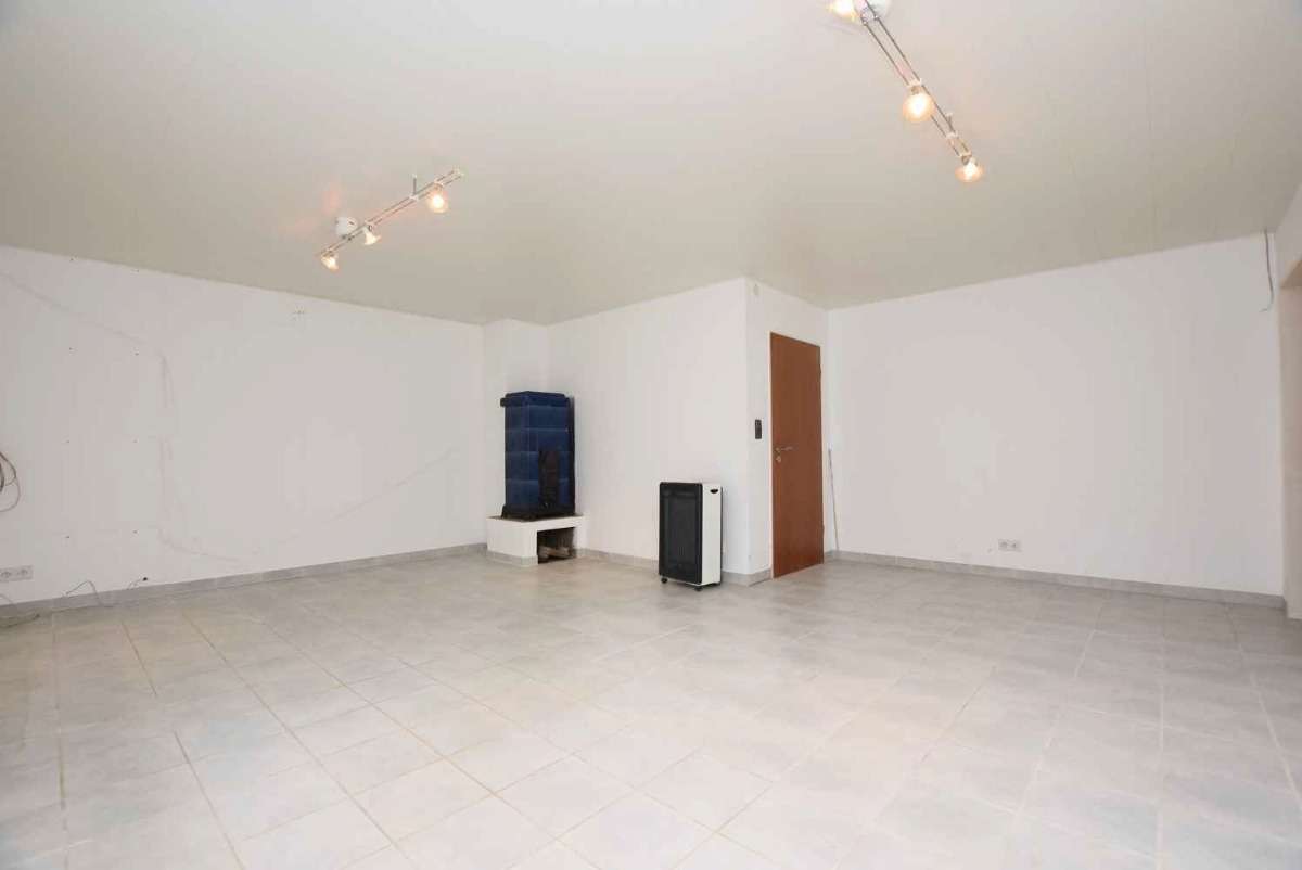 Geräumige Doppelhaushälfte mit 7 Zimmern, 2 Bädern + Garage., Wolfenbüttel Kreis – Bild 4