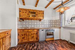 Lichtdurchflutetes Reihenmittelhaus mit sonniger Südterrasse in ruhiger Lage – Die vollständige Adresse der Immobilie erhältst du vom Anbieter., 82041 Oberhaching – Vorschaubild 3