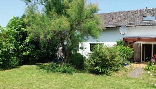 Bild von Von Privat: Freistehendes Einfamilienhaus in Mommenheim mit Einliegerwohnung
