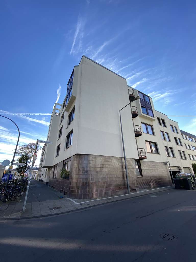*Provisionsfrei* 
*Teilvermietetes Doppel-Apartment im Herzen von Zollstock*
