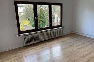 Helles und vollständig renoviertes 3-Zimmer-Reihenhaus mit Garten in Bonn Beuel