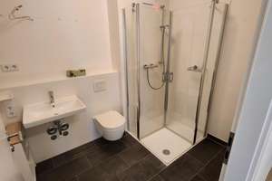 Großzügige 3 Zimmer Wohnung zentral Wiesbaden / 2 Bäder + Tiefgaragenstellplatz / Wilhelms IX – Rheinstr. 11, 65189 Südost, Wiesbaden – Vorschaubild 13