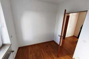 ruhige, renovierte komfortable  zwei Zimmer-WHG mit Blick ins Grüne – Max-Planck-Straße 12 A, 53177 Pennenfeld, Bonn – Vorschaubild 17