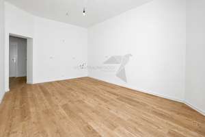 !! Erstbezug nach Sanierung !! Coole 2 Raum EG-Whg. mit Balkon und Tageslichtbad – Am schnellen Markt 11, 9131 Ebersdorf, Chemnitz – Vorschaubild 3