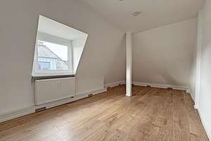 Charmant renovierte 2-ZKB, in bevorzugter Lage am Schwanenteich in Gießen  – Die vollständige Adresse der Immobilie erhältst du vom Anbieter., 35394 Gießen-Ost, Gießen – Vorschaubild 4