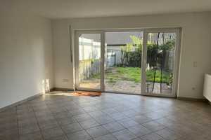 **Renoviertes,  großzügiges Reihenmittelhaus in Leverkusen Kursiefen** – Kursiefer Weg 12, 51375 Leverkusen – Vorschaubild 7