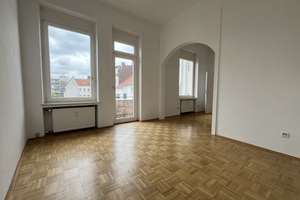 Altstadt-Flair trifft Wohnkomfort: Exklusive 4-ZKBB am Alten Markt – Alter Markt 11, 33602 Mitte, Bielefeld – Vorschaubild 2