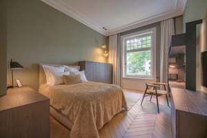 Rarität: Luxussanierter Altbau mit Traumgarten, 3 Terrassen & absoluter Ruhe – Die vollständige Adresse der Immobilie erhältst du vom Anbieter., 20251 Eppendorf, Hamburg – Vorschaubild 13