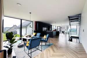 🏡 luxuriöse & neuwertige Doppelhaushälfte mit hochfertiger Ausstattung & einzigartigem Design – Die vollständige Adresse der Immobilie erhältst du vom Anbieter., 51647 Gummersbach – Vorschaubild 17