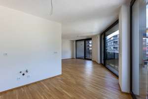 Wohnen mit Ruhefaktor – Exklusive 2-Zimmer-Wohnung mit Loggia und Blick zum grünen Innenhof – Leipziger Straße 35, 1097 Leipziger Vorstadt, Dresden – Vorschaubild 5