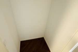 Modernes Süd-Balkon Apartment  möbliert mit EBK sowie Abstellkammer! – Moissistraße 31, 12489 Adlershof, Berlin – Vorschaubild 11