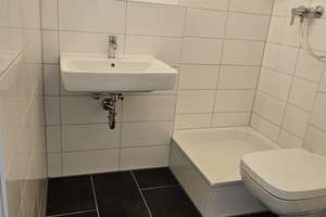 Endlich Zuhause: frisch sanierte 3-Zimmer-Wohnung – Norddeutsche Str. 41, 24143 Gaarden-Ost, Kiel – Vorschaubild 3