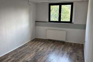Frisch renovierte 2-Zimmer-Wohnung inkl. Küche und modernem Bad in Düsseldorf – Die vollständige Adresse der Immobilie erhältst du vom Anbieter., 40599 Hassels, Düsseldorf – Vorschaubild 4