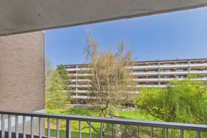 Exklusive Eigentumswohnung mit ca. 106 m² Wohnfläche, zwei Balkonen und Carport in Bonn-Auerberg – Die vollständige Adresse der Immobilie erhältst du vom Anbieter., 53117 Auerberg, Bonn – Vorschaubild 16