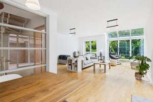 Nähe ISD: Doppelhaushälfte mit Garten und Garage in Düsseldorf Lohausen – Die vollständige Adresse der Immobilie erhältst du vom Anbieter., 40474 Lohausen, Düsseldorf – Vorschaubild 2