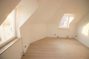 Nach umfassender Sanierung – Exklusive Dachgeschosswohnung mit großer Terrasse in begehrter Lage – Die vollständige Adresse der Immobilie erhältst du vom Anbieter., 65183 Mitte, Wiesbaden – Vorschaubild 9