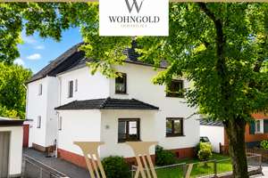 Charmantes 1-2 Familienhaus mit viel Platz + großem Garten!