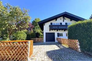 Garmisch-Partenkirchen - stilvolles Landhaus mit Bergblick und Garage – Die vollständige Adresse der Immobilie erhältst du vom Anbieter., 82467 Garmisch-Partenkirchen – Vorschaubild 2