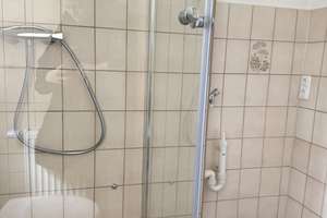 St. Peter ! 2-Zi.-Altbau-Whg., 40 m², Laminat, ohne Balkon, im 2.OG ohne Aufzug – Die vollständige Adresse der Immobilie erhältst du vom Anbieter., 90478 Glockenhof, Nürnberg – Vorschaubild 9