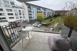 PREISGEDÄMPFTE WOHNUNG - BESICHTIGUNG: Dienstag 23.09. um 19:00 Uhr - 3 Zimmer - 74m² - Loggia – Ulmenstraße 79, 40476 Düsseldorf – Vorschaubild 4