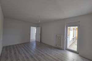 große 2-Zimmer-Wohnung mit Balkon in der Halbergstraße, Saarbrücken – Halbergstraße 9, 66121 St. Johann, Saarbrücken – Vorschaubild 3