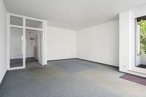 Schwachhausen: oberste Etage, gut aufgeteilte 3-4  Zimmerwohnung mit Lift, gr. Balkon u. TG-SP – Die vollständige Adresse der Immobilie erhältst du vom Anbieter., 28211 Gete, Bremen – Vorschaubild 6