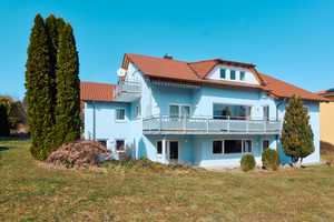 Viel Platz für Ihre individuellen Wünsche: Top-Gepflegtes Wohnhaus mit Büro-/Praxismöglichkeit – Tuttlingen (Kreis) – Vorschaubild 3