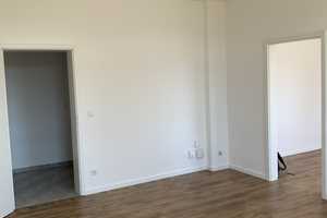 Sonnige 3-Zimmer-Wohnung mit EBK, Glasfaser & Stellplatz auf dem Sonnenberg – Sonnenstraße 57, 9130 Chemnitz – Vorschaubild 7