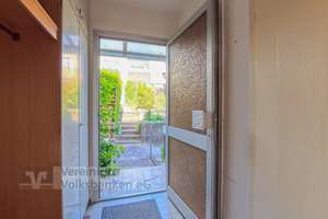 Gepflegtes Reihenmittelhaus mit Garten und Balkon in Orschel Hagen zu verkaufen! – Die vollständige Adresse der Immobilie erhältst du vom Anbieter., 72760 Reutlingen-Mitte, Reutlingen – Vorschaubild 4