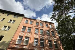 Vollvermietetes Mehrfamilienhaus in gutem Zustand.