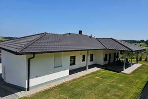 Hochwertiger Bungalow, der Komfort und Lebensqualität neu definiert! – Die vollständige Adresse der Immobilie erhältst du vom Anbieter., 94501 Beutelsbach – Vorschaubild 1