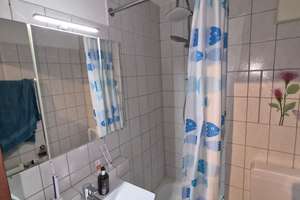 Schnuckelige 1 Zimmer Wohnung mit großem angrenzenden Garten, Küche und Tiefgaragenstellplatz – Die vollständige Adresse der Immobilie erhältst du vom Anbieter., 69124 Kirchheim, Heidelberg – Vorschaubild 4