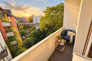 Helle 2-Zimmer-Wohnung mit offener Küche und Balkon – 60385 Bornheim, Frankfurt am Main – Vorschaubild 2