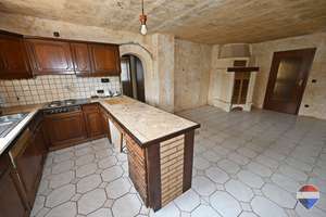 Charmante Maisonette mit Garten und viel Potenzial in Gelsenkirchen! – Die vollständige Adresse der Immobilie erhältst du vom Anbieter., 45897 Buer, Gelsenkirchen – Vorschaubild 18