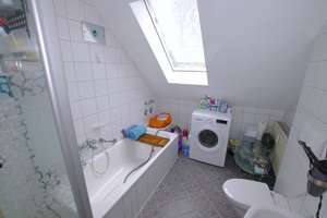 | Nur 100 m zur Universität | 

 Schöne 2-Zimmer Maisonettewohnung – Die vollständige Adresse der Immobilie erhältst du vom Anbieter., 93051 Kumpfmühl-Ziegetsdorf-Neuprüll, Regensburg – Vorschaubild 12