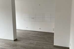 Hagen - Elberfelder Str. 76 , Attraktive 2,5-Zimmer-Wohnung, geh. Innenausstattung  – Elberfelder Str. 76, 58095 Mittelstadt, Hagen – Vorschaubild 2