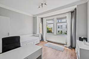 Property thumbnail 12