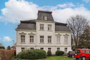 Modernisierte Villa in Innenstadtnähe von Holzminden! Wohnen und Arbeiten auf über 500 m² – Holzminden (Kreis) – Vorschaubild 2