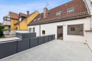 Ihre private Stadtoase – große Terrasse in bester Erlanger Citylage – Wohnen oder Vermieten /5