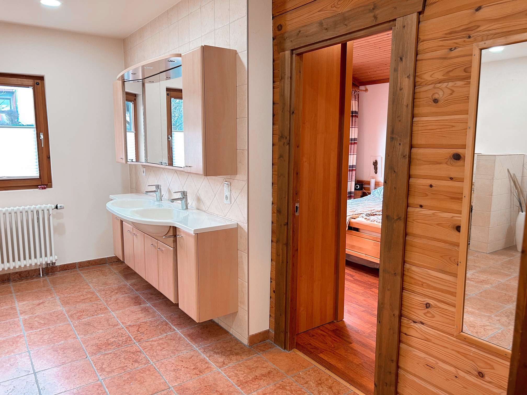 Immobilie in Caan - Charmantes Holzhaus in Ortsrandlage und einem tollem Ausblick - Bild 0