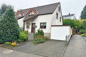 Gut geschnittene Doppelhaushälfte in ruhiger Lage von Berghofen – Die vollständige Adresse der Immobilie erhältst du vom Anbieter., 44269 Berghofen, Dortmund – Vorschaubild 1