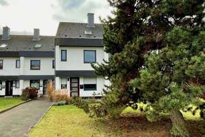 Reihenhaus mit Garage und Garten in Meinhard- Grebendorf – Die vollständige Adresse der Immobilie erhältst du vom Anbieter., 37276 Meinhard – Vorschaubild 3