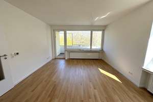 Modernisierte 2-Zimmer-Wohnung 
in Top-Lage mit EBK und Loggia! – Die vollständige Adresse der Immobilie erhältst du vom Anbieter., 26122 Dobbenviertel, Oldenburg (Oldenburg) – Vorschaubild 2