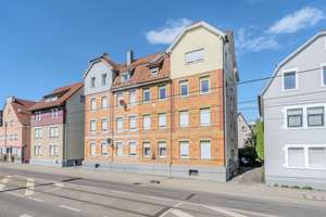 Altbaucharme trifft Werthaltigkeit – 3-Zimmer-Wohnung in zentraler Lage – Die vollständige Adresse der Immobilie erhältst du vom Anbieter., 70435 Zuffenhausen-Frauensteg, Stuttgart – Vorschaubild 1