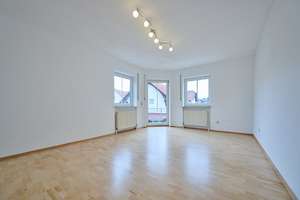 Sofort beziehbare 2 Zimmer-ETW mit Balkon und TG-Stellplatz – Die vollständige Adresse der Immobilie erhältst du vom Anbieter., 94315 Kernstadt, Straubing – Vorschaubild 4