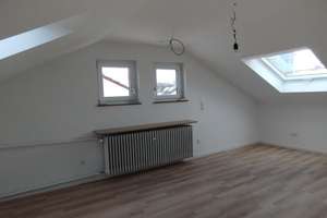 Liebevoll 2023 renovierte Doppelhaushälfte – Die vollständige Adresse der Immobilie erhältst du vom Anbieter., 70565 Fasanenhof, Stuttgart – Vorschaubild 19