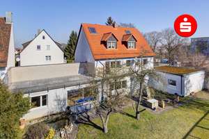 Großzügiges Anwesen mit viel Platz und Potential
