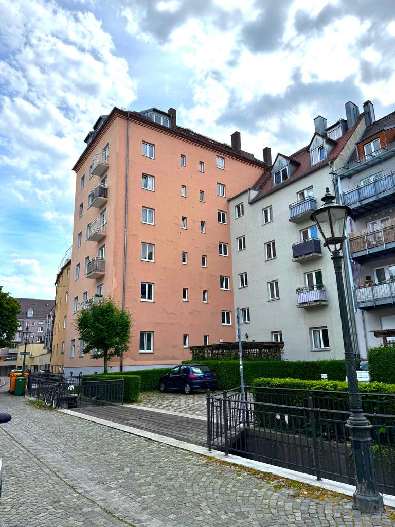 Attraktive 3 Zi. Wohnung mit Balkon - ruhiges Wohnen inmitten der historischen Altstadt