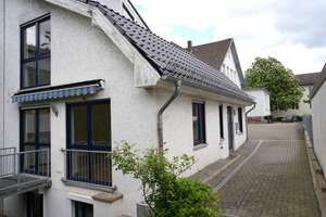 * Freundlich heller Wohnkomfort auf 3 Ebenen * - Reihenendhaus mit Gartenanteil in Burgdorf – Die vollständige Adresse der Immobilie erhältst du vom Anbieter., 31303 Burgdorf – Vorschaubild 4